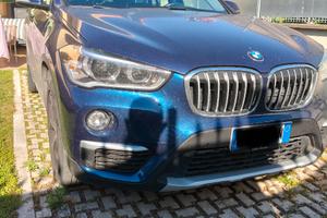 BMW X1 sDrive18d xLine MEDITERRANBLAU METALLIC