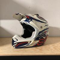 Casco Fox V3