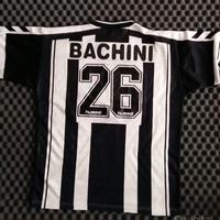 Stock lotto maglie pantaloncini calzettoni calcio