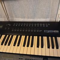 Alesis QS6 synth