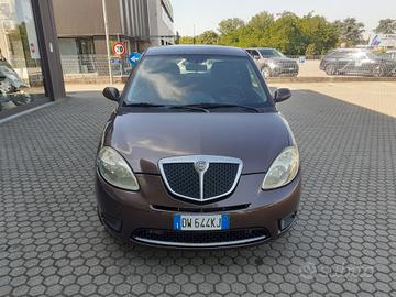Lancia Ypsilon 1.2 Argento