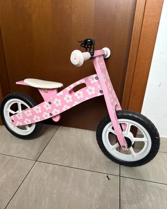 Bicicletta senza pedali