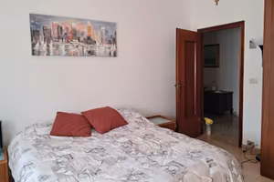 Posto letto in stanza matrimoniale