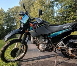 XT 600 e