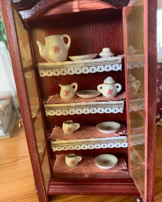 Credenza in miniatura