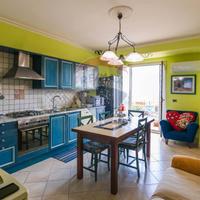 Casa Semindipendente - Aci Castello