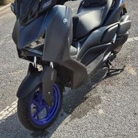 YAMAHA X-MAX 300 FULL OPTIONAL