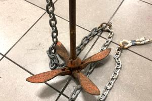 Ancora ad ombrello con catena