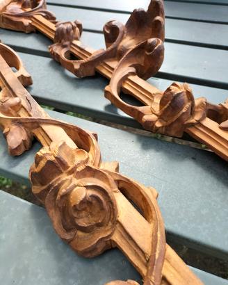 Decorazioni in legno d'epoca 