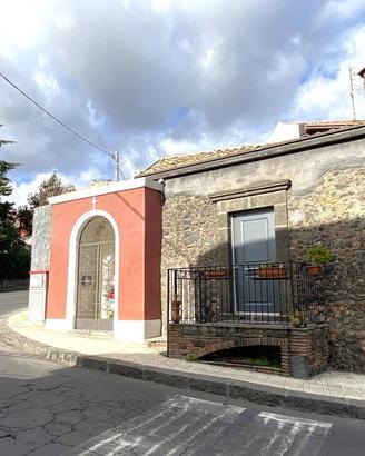 Villa di 130 m² con 4 locali a Mascalucia