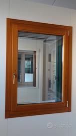 finestra + scuro + zanzariera