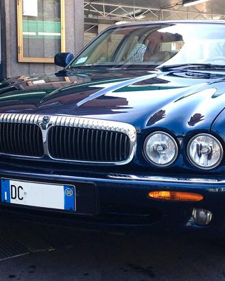 Jaguar XJ V8 IISCRITTA  ASI