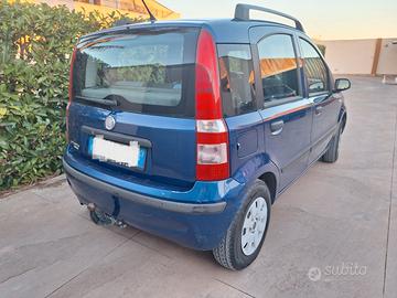 Fiat Panda 1.2 gpl con gancio traino e carrello