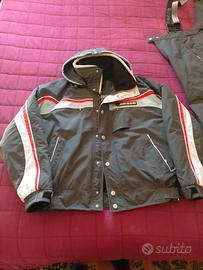 completo giacca e salopette da sci/o da montagna 