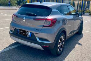 RENAULT CAPTUR TECHNO FULL HYBRID