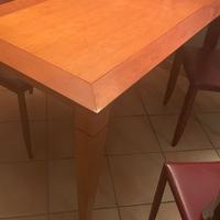 Tavolo ciliegio da soggiorno e cucina