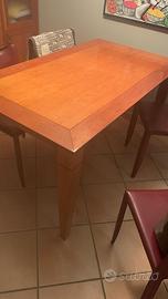 Tavolo ciliegio da soggiorno e cucina