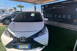 Toyota Aygo 1.0 VVT-i 69 CV 5 porte x-pure MMT