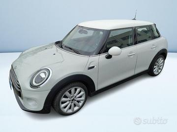 Mini Cooper D 1.5 TwinPower Turbo Cooper D Busines