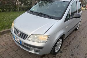 Fiat Idea 1.4 benz 2011 NEOPATENTATI