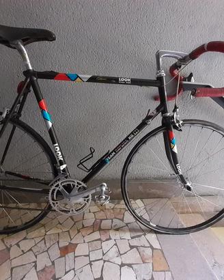 bici in fibra di carbonio 