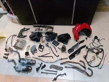 ricambi Honda Dominator 88 e 90 