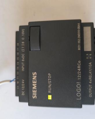 PLC Siemens LOGO 12/24RC con alimemtatore