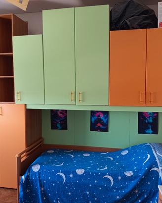 Letto singolo per bambino più mobili