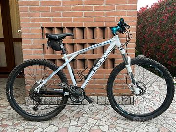 Bici mountain bike