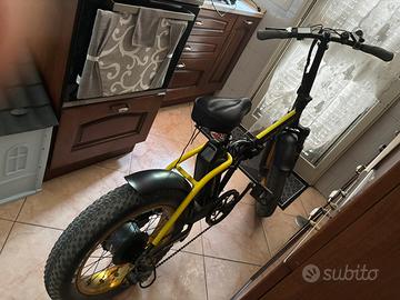 bici elettrica marca mini max argento