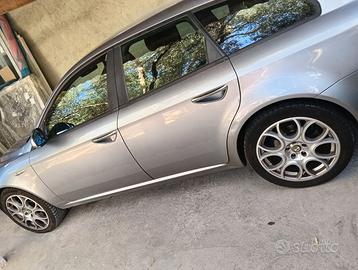 Alfa 159