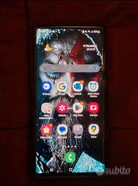 S22 ultra perfetto con pellicola