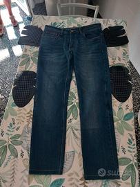 Pantaloni moto