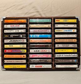 MUSICASSETTE VARIE CON BACHECA 