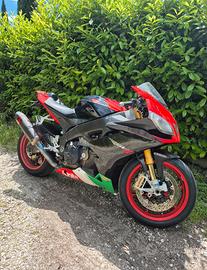 Aprilia Rsv4