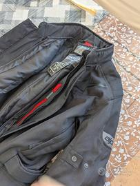 giubbotto moto con protezioni.