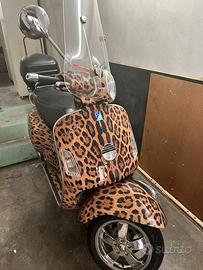 Piaggio Vespa 250 GTS - 2010