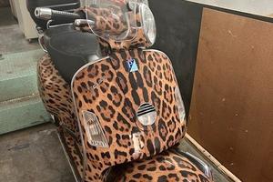 Piaggio Vespa 250 GTS - 2010