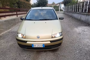 Fiat Punto 1.2i cat 5 porte ELX