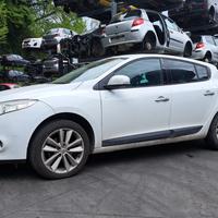 RENAULT MEGANE 2010 SOLO PER RICAMBI
