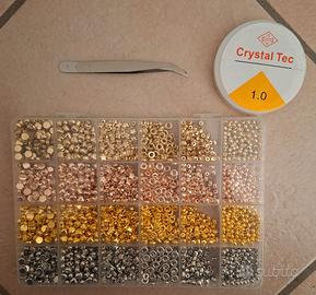 Scatola con accessori per fare braccialetti