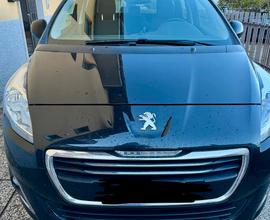 Peugeot 5008 - 7 posti