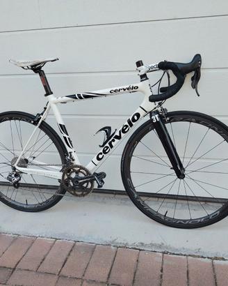 Cervelo R3 Campagnolo Record 11v