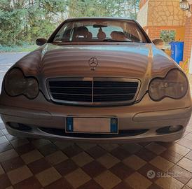Mercedes-Benz Classe C W203