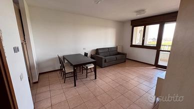 Monolocale 54 mq con cucina Separata, cantina, box