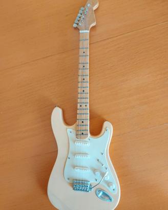 Riproduzione Mini chitarra Fender Stratocaster