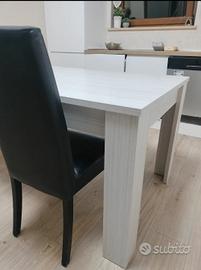 Tavolo da pranzo allungabile