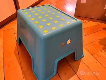 Sgabello plastica bambino