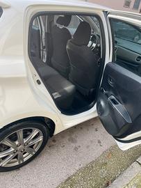 Toyota yaris 2013
