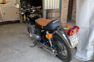 suzuki gt 550 del 1973 mantenuta e in strada
